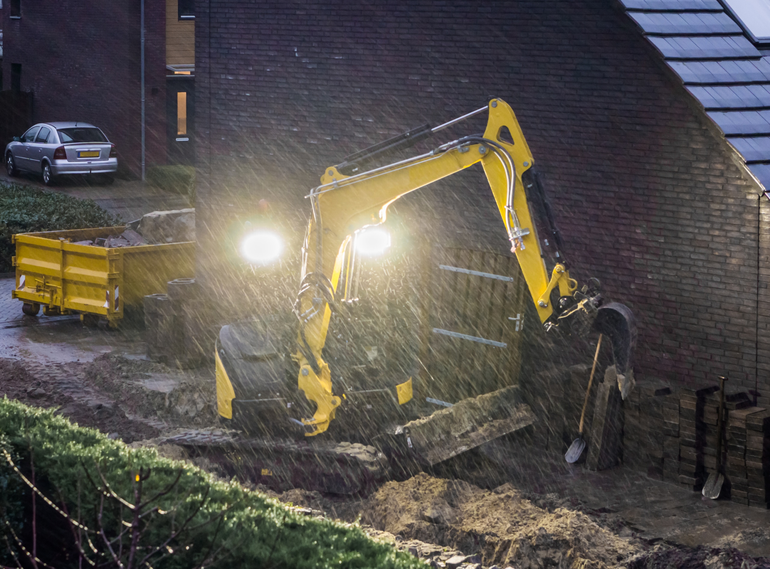 How To Safely Operate Your Excavator In The Rain